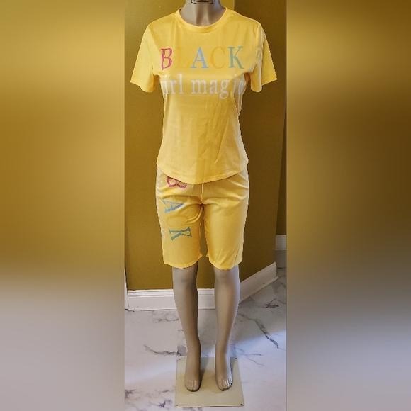 BGM(YELLOW)(NWOT)(BUNDLE ITEM)#55 - Picture 1 of 4